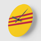Südvietnamesische Flagge - Vietnam Cỏ vàng ba sc đ Runde Wanduhr (Winkel)