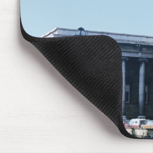 Südwärts Front British Museums Mousepad (Ecke)