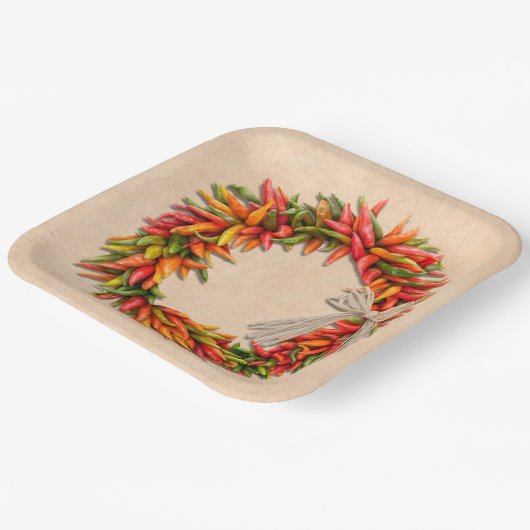 Südwest Chile Ristra Wreath auf Adobe Wall Pappteller (Gewinkelt)