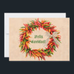 Südwest Chile Ristra Wreath Flat Feliz Navidad Feiertagskarte<br><div class="desc">Dieses Design zeichnet sich durch einen farbenfrohen Pfefferkranz aus, der an einer alten Lehmwand mit einem Raffenbogen befestigt ist. Das Originalgemälde wurde von den Chilen Ristras und Kränzen inspiriert, die die Künstlerin an ihrer Zuhause in New Mexico aufgehängt hatte. Ristras sind ein Symbol der Begrüßung gesagt, um gute Gesundheit und...</div>