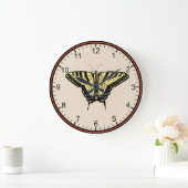 Südwest-Gelbes Frack Butterfly Große Wanduhr (Zuhause)