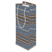 Südwest-Stil Blau und braun geometrisches Muster Geschenktüte Für Weinflaschen (Rückseite Schrägansicht)