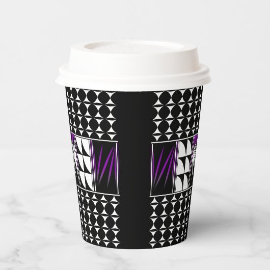 Südwestfedersegnung im Lila Pappbecher (Links)