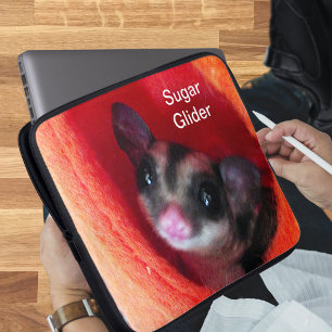Sugar Glider in orangem Hangebett Laptopschutzhülle