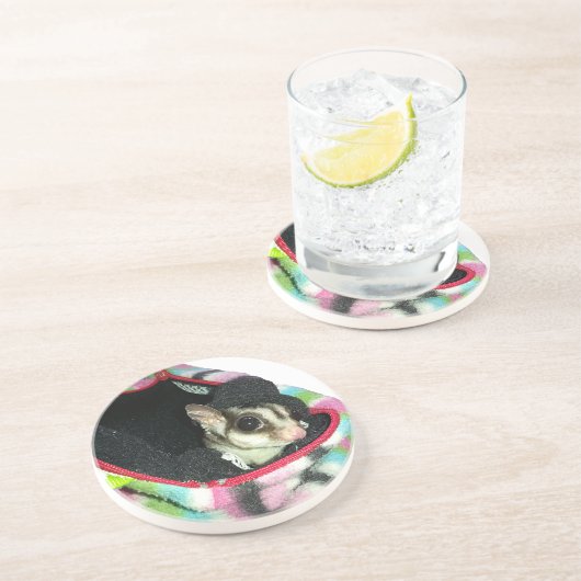 Sugar Glider mit einem Hut Untersetzer (Seite)