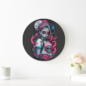 Sugar Skull Girl with Pink Highlights and Roses Große Wanduhr (Zuhause)