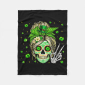 Sugar skull messy bun leopard shamrock st patricks fleecedecke (Vorderseite)