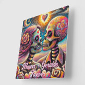 Sugar Skulls in Love Chalk Pastel Personalized Quadratische Wanduhr (Winkel)