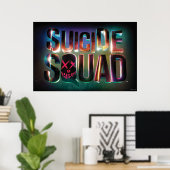 Suicide Squad | Farbiges Leuchtlogo Poster (Heimbüro)