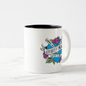 Suicide Squad | Harley Quinns Tattoo Parlor Herz Zweifarbige Tasse (VorderseiteRechts)