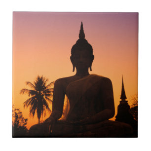 Sukhothai, Wat Mahathat bei Sonnenuntergang Fliese