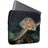 Sulawesi | Meeresschildkröte Laptopschutzhülle (Vorne Rechts)