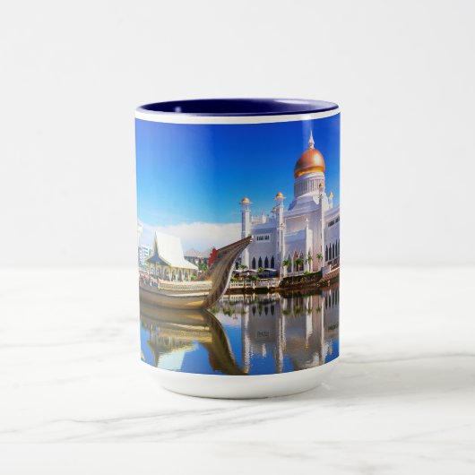 Sultan Omar Ali Saifuddien Moschee Tasse (Zentrum)