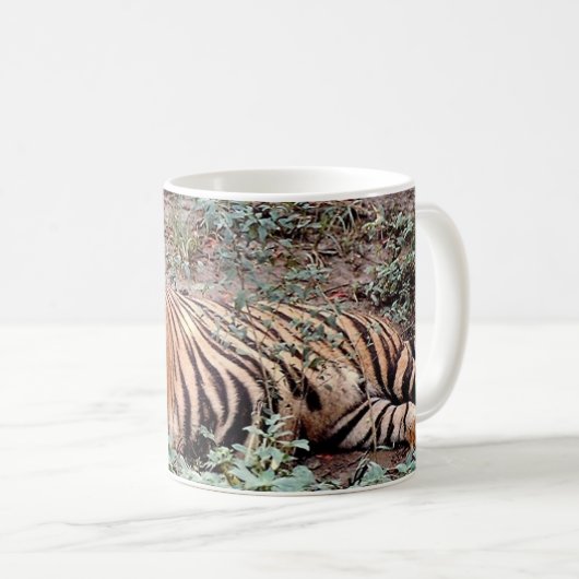 Sumatran Tiger Resting Tasse (VorderseiteRechts)