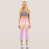 Sumerisches Mesopotamian-Muster rosa Capri Leggings (Vorderseite)