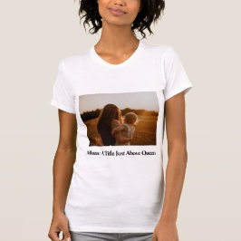 Summe: Ein Titel über Königin T-Shirt