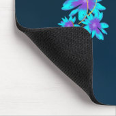 Summenvogel in blauem Mousepad (Ecke)