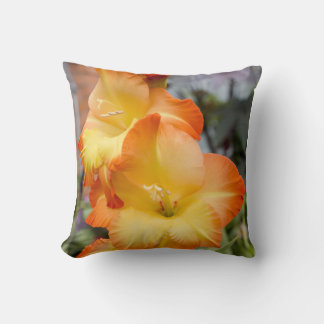 Summer Bloom Artistic Flower Cushion Kissen