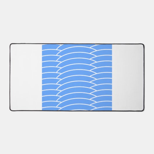 Summer Blue Tiled Art Deco Wellen Weiße Streifen Schreibtischunterlage (Vorderseite)
