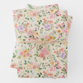 Summer Boho Floral on Bale Yellow Geschenkpapier Set (Beispiel)