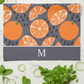 Summer Boho Orange auf Grau Monogram Geschirrtuch (Gefaltet)