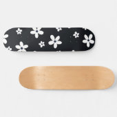 Summer Boho Schwarz-weiß Daisy Blume Skateboard (Horizontal)
