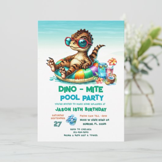 Summer Dino Pool Party Geburtstag Einladung (Stehend Vorderseite)