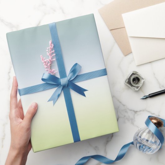 Summer Fresh Gradient Cool Blue Green Ombre Geschenkpapier (Schenken)