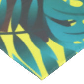Summer Greenery Tropical Toucan Jungle Foliage  Tischdecke (Schrägansicht)