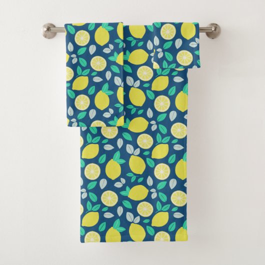 Summer Lemon Muster in Navy Blue Badhandtuch Set (Insitu)