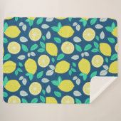 Summer Lemon Muster in Navy Blue Sherpadecke (Vorderseite (Horizontal))