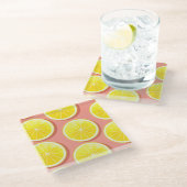 Summer Lemon Slices Pattern Glasuntersetzer (Schrägansicht)