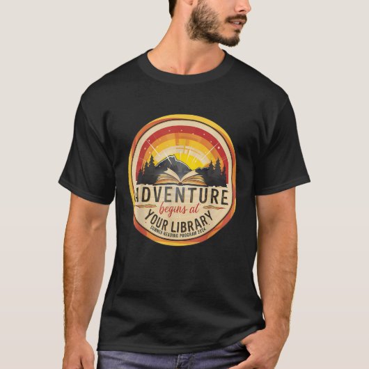 Summer Reading Programm 2024 Adventure beginnt bei T-Shirt (Vorderseite)