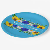 Summer Sky Blue Floral Wedding Pappteller (Schrägansicht)