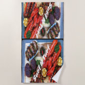 Summer Steak und Shrimp Strandtuch (Vorderseite)