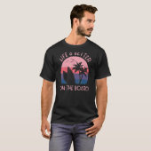 Summer Surf Style Lifeu2019s Better on the Board V T-Shirt (Vorne ganz)