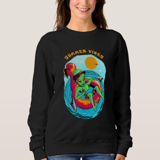 Summer Vibes Alien Resting in the Beach Vacation B Sweatshirt (Vorderseite)