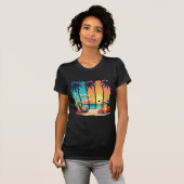 Summer Vibes Beach Scene - Tropical Sunset with Fl T-Shirt (Vorne ganz)