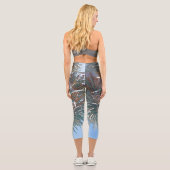 Summer Vibes Palm Tree Blätter Blassgrün Capri Leggings (Rückseite)