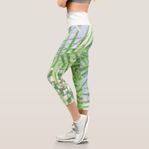 Summer Vibes Palm Tree Blätter Blassgrüne Pastel Capri Leggings