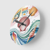 Summer Vibes Retro Beach Illustration Runde Wanduhr (Winkel)
