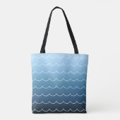 Summer Wave Muster Light Blue to Navy Gradient Tasche (Rückseite)