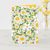 Summer White Daisies und Red Ladybugs Whimsical Karte (Gelbe Blume)