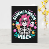 Summerween Vibes Skeleton Spooky Vacation Hallowee Karte (Gelbe Blume)