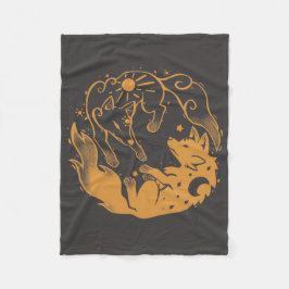Sun and Moon Golden Wolves Fleecedecke