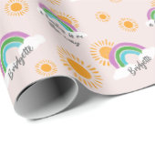 Sun and Rainbow Baby on Way Shower Geschenkpapier (Rolleneckpunkt)
