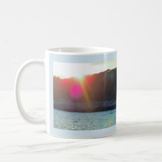 Sun-Aufflackern auf Wasser-Tasse mit Gebet von St Kaffeetasse (Links)