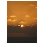 Sun Behind Clouds I Orange Sunset Foto Klemmbrett (Rückseite)