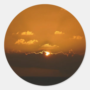 Sun Behind Clouds I Orange Sunset Foto Runder Aufkleber