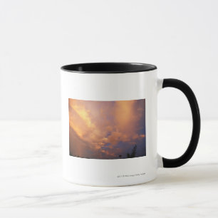 Sun-Einstellung hinter Wolken Tasse
